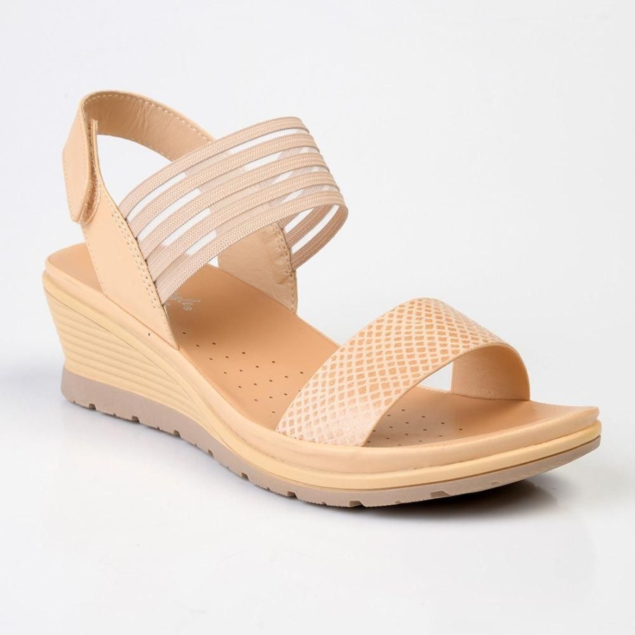 Sandals Soft Style by Hush Puppy | Soft Style By Hush Puppy Pomona Wedge Sandals Ivory