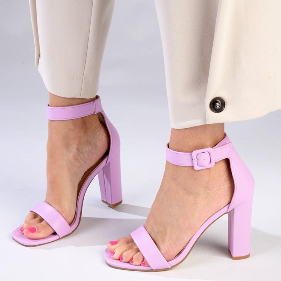 Sandals Madison Heart of New York | Madison Angelique Classic Block Heel Sandal Lilac